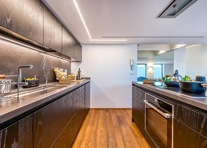 Skylife Tiber Luxury Penthouse *